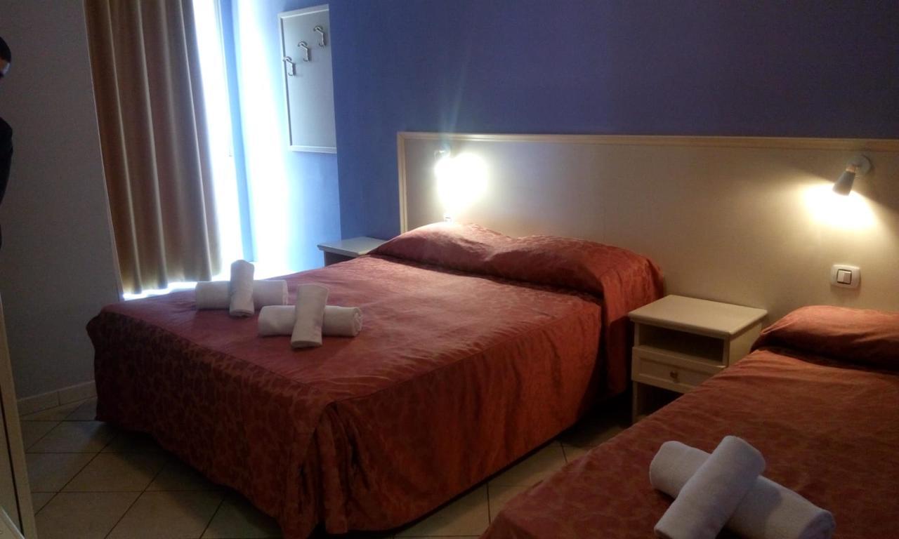 Hotel Lago Maggiore Каселето сопра Тичино Екстериор снимка