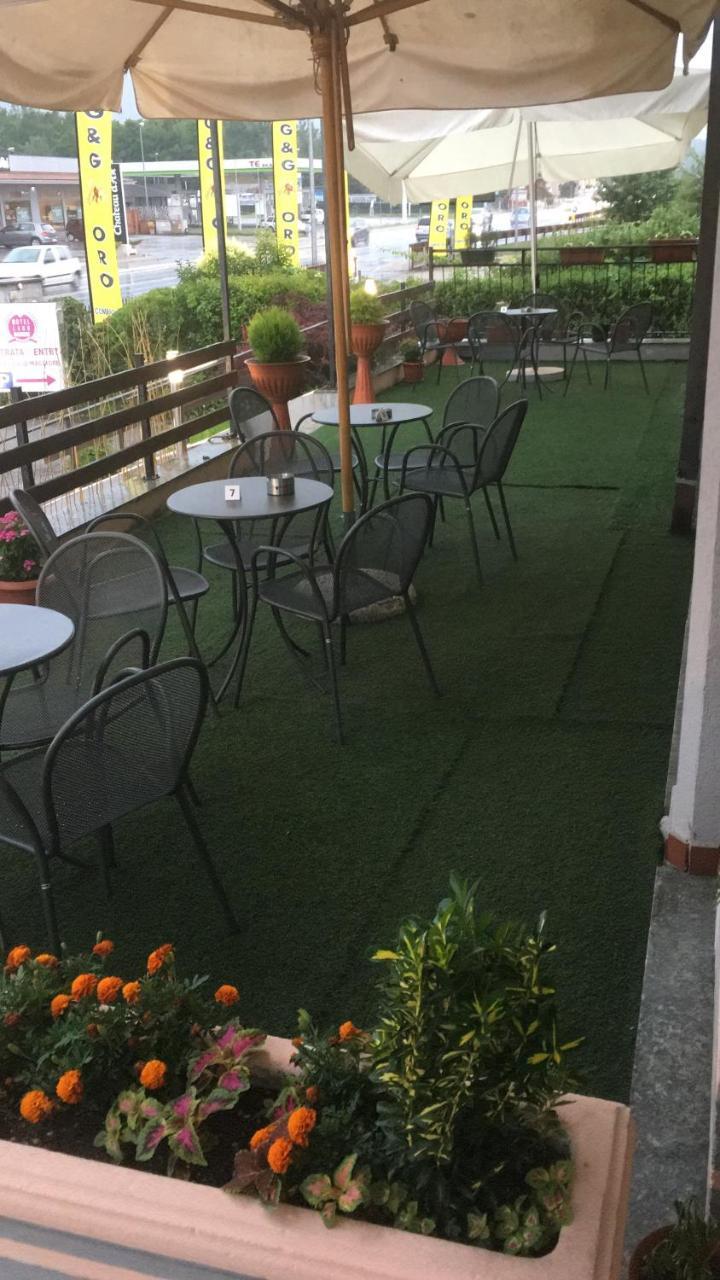 Hotel Lago Maggiore Каселето сопра Тичино Екстериор снимка